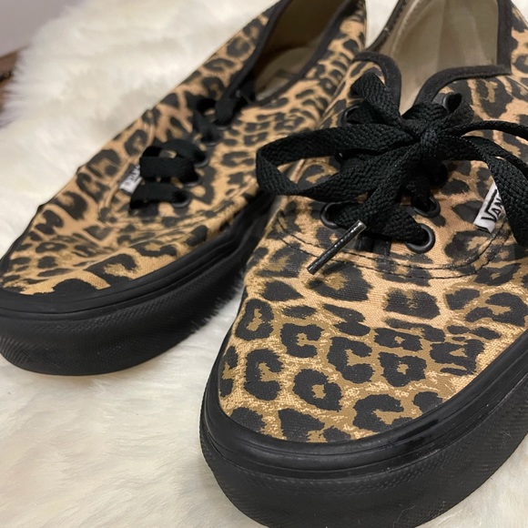 Leopard Vans skate Authentic - Picture 4 of 4